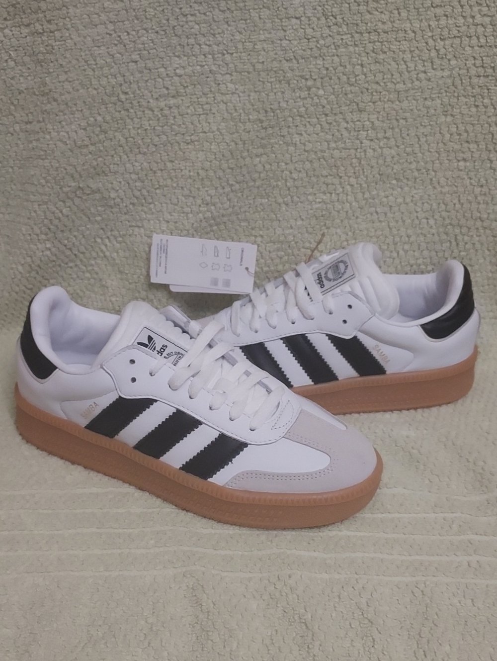 Unisex Adidas Samba XLG Sneakers